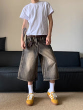 Hearujoy Oversized Hip Hop Jeans Shorts for Men Summer Retro Wide Leg Denim Knee Lenght Pants